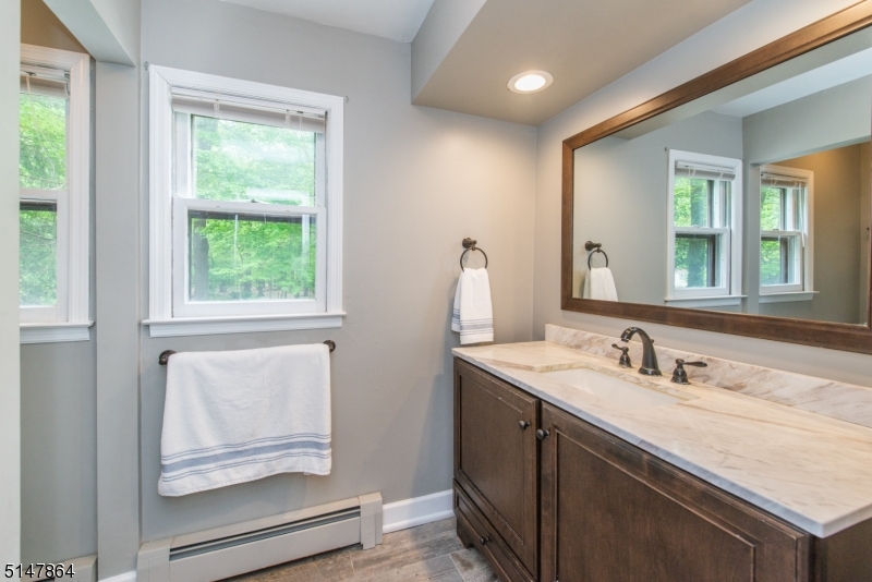 Nestlingwood/Wood Valley - Residential