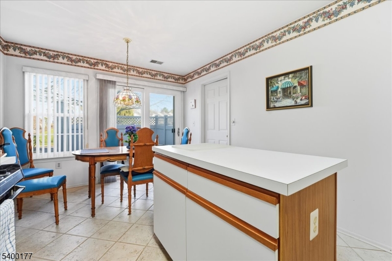 Colony Club - Residential