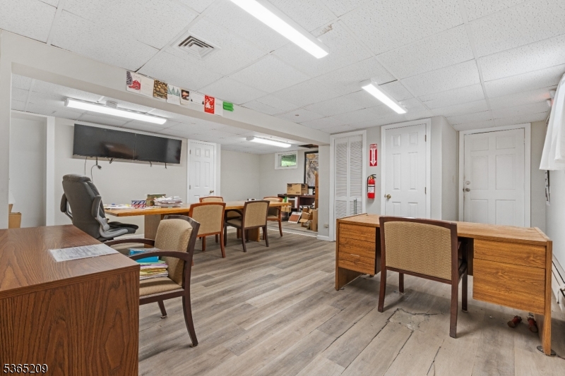 OUTDOOR TRUCK PARKING - Commercial Lease