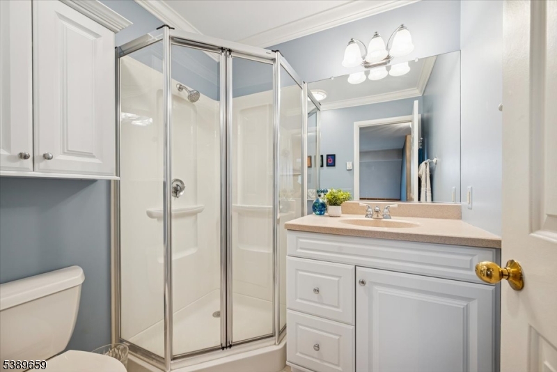 WOODSIDE - Residential