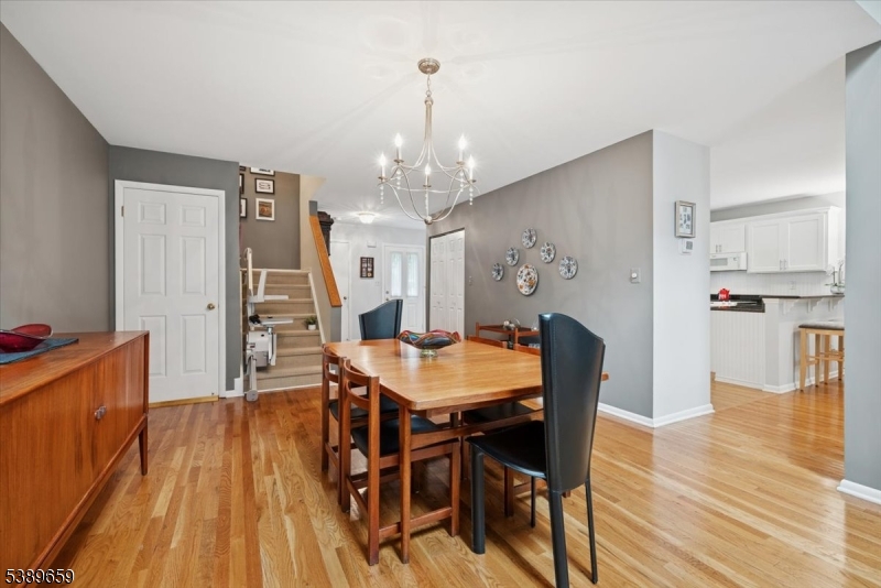 WOODSIDE - Residential