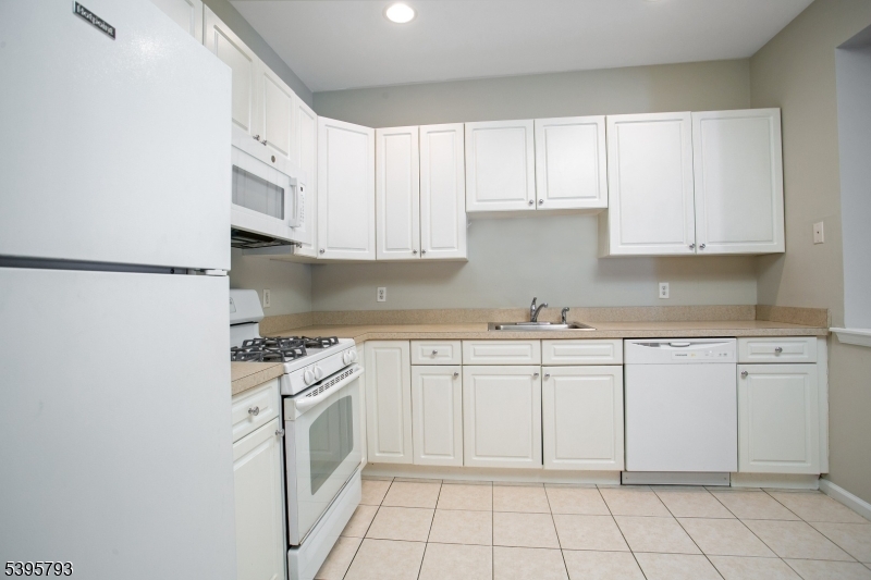 Glenmont - Residential