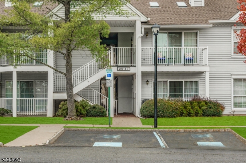 Society Hill III - Residential Lease