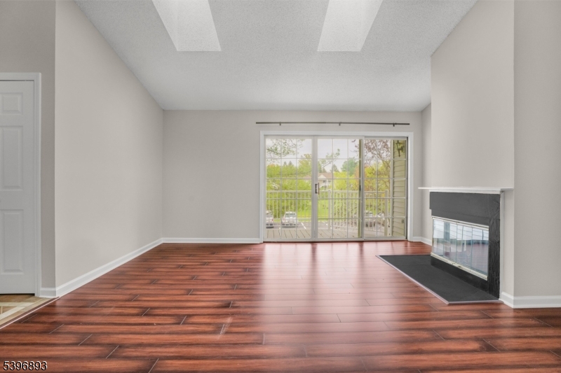 Society Hill III - Residential Lease