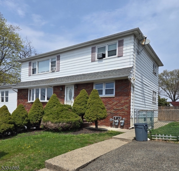Woodland Park, New Jersey 07424, United States, 3 Bedrooms Bedrooms, ,2 BathroomsBathrooms,Residential,Pending,113388