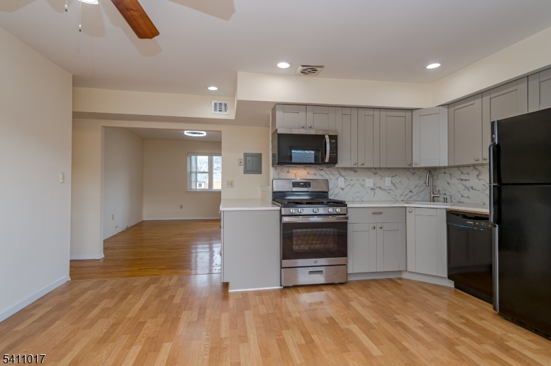 Margate Tenant Corporation - Residential Lease