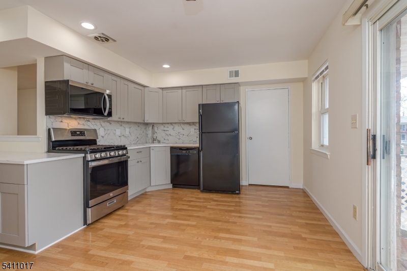 Margate Tenant Corporation - Residential Lease