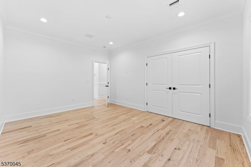 Riker Hill - Residential