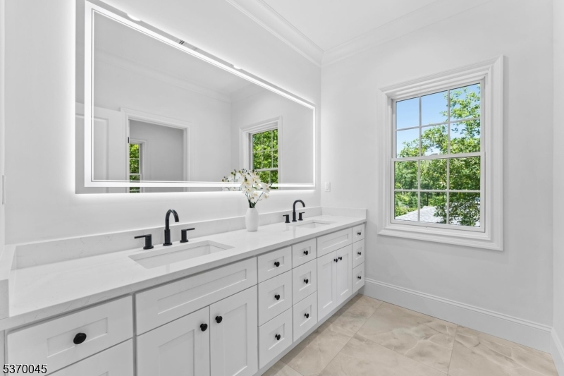 Riker Hill - Residential