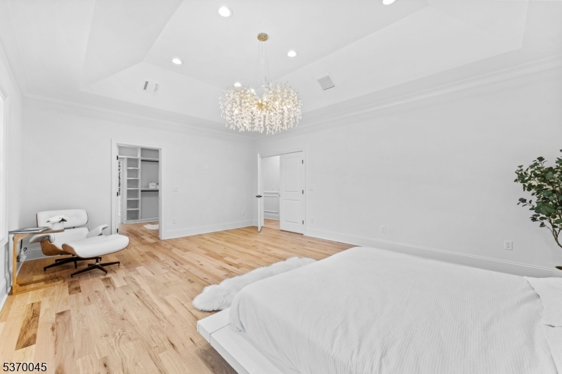 Riker Hill - Residential