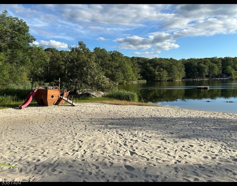 Forest Lakes - Residential