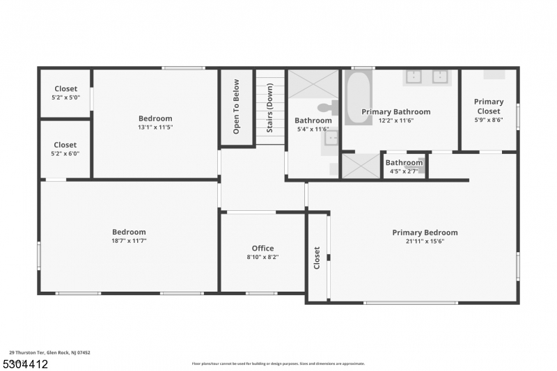 Main image without alt text