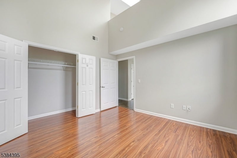 Hillcrest - Residential