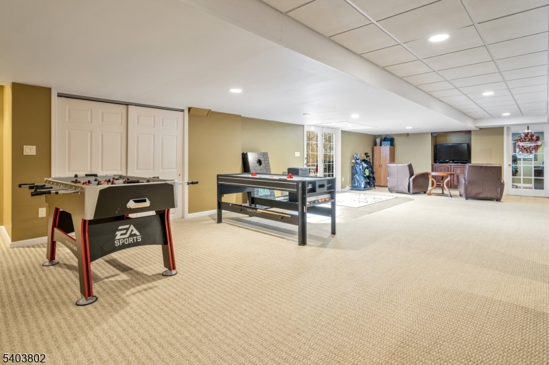 Morris Hunt - Residential