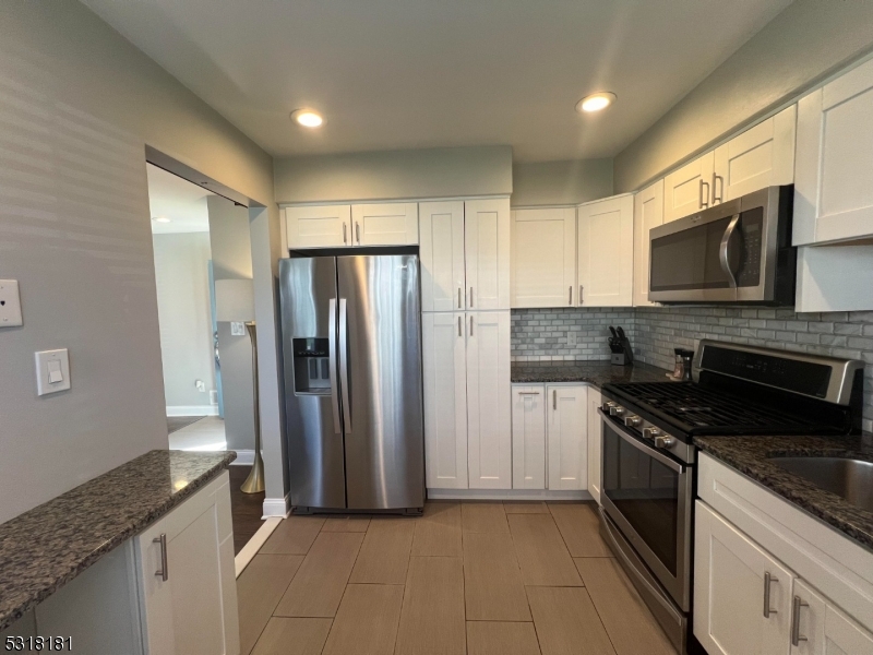 The Point at Galloping Hill - Residential