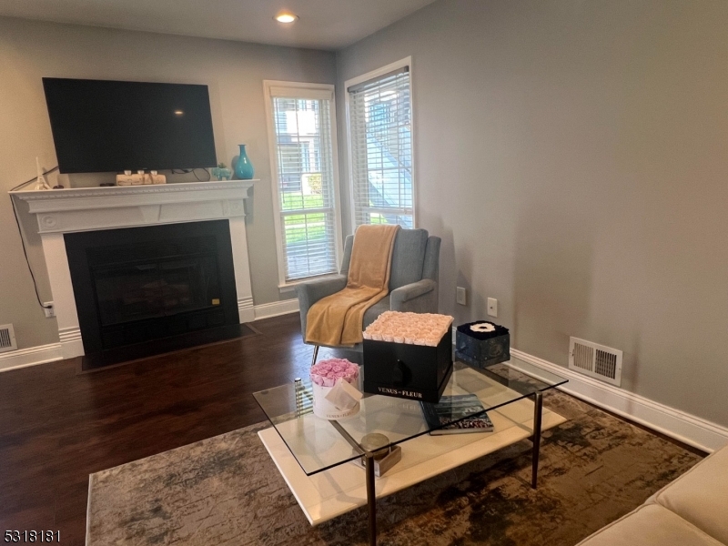 The Point at Galloping Hill - Residential