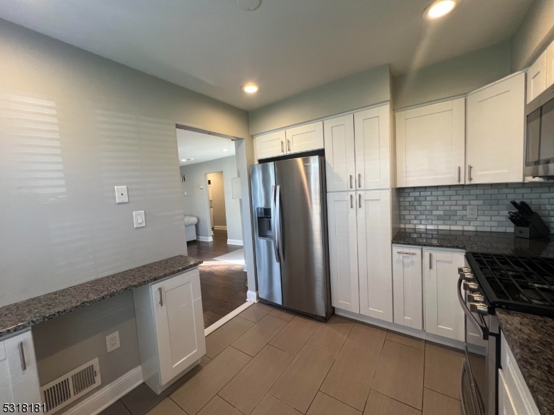 The Point at Galloping Hill - Residential