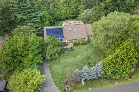 56 Woodland Rd, Mendham Twp., NJ 07945 - #: 3976134