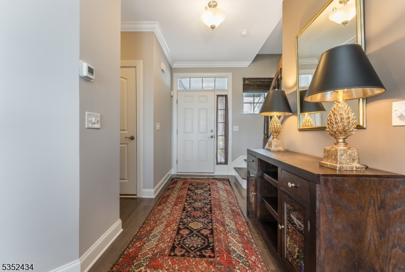 Allamuchy Twp., New Jersey 07840, United States, 3 Bedrooms Bedrooms, ,3 BathroomsBathrooms,Residential,Active,118069