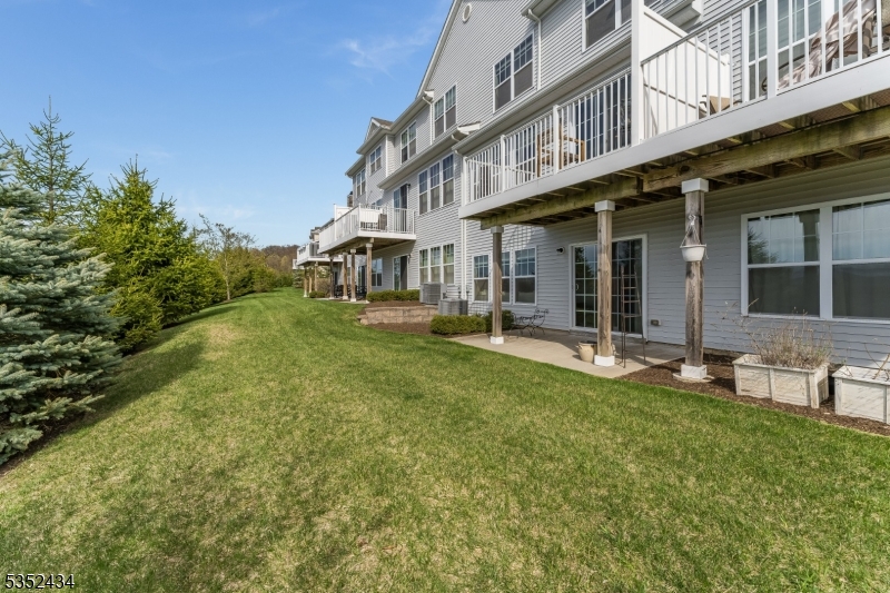 Allamuchy Twp., New Jersey 07840, United States, 3 Bedrooms Bedrooms, ,3 BathroomsBathrooms,Residential,Active,118069