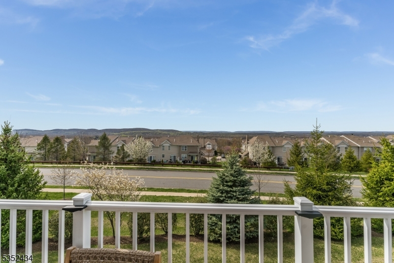 Allamuchy Twp., New Jersey 07840, United States, 3 Bedrooms Bedrooms, ,3 BathroomsBathrooms,Residential,Active,118069