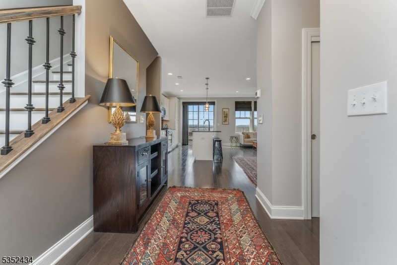 Allamuchy Twp., New Jersey 07840, United States, 3 Bedrooms Bedrooms, ,3 BathroomsBathrooms,Residential,Active,118069