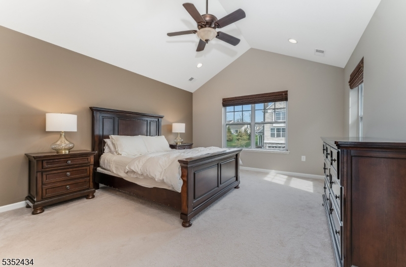 Allamuchy Twp., New Jersey 07840, United States, 3 Bedrooms Bedrooms, ,3 BathroomsBathrooms,Residential,Active,118069