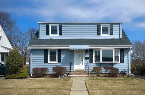 48 Saint Philips Dr, Clifton City, NJ 07013 - MLS#: 3951065