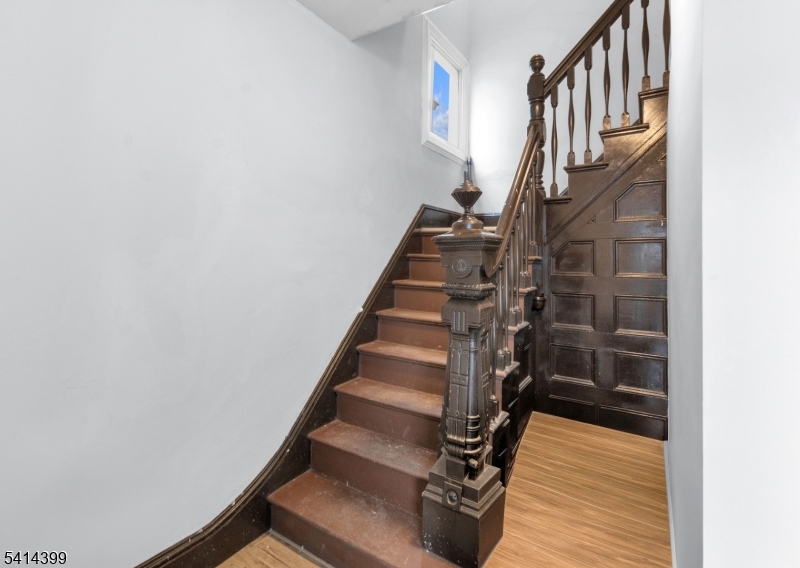 Eastside - Residential Lease