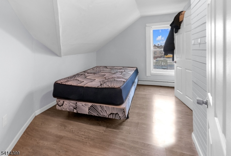 Eastside - Residential Lease