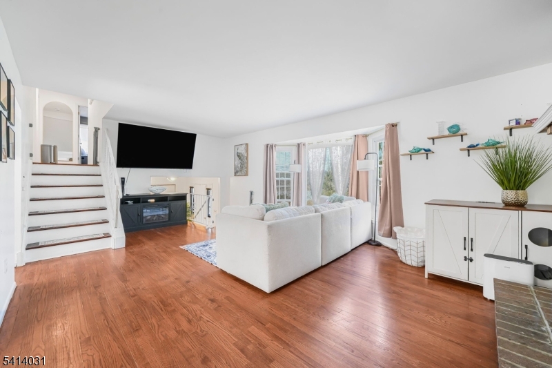 Lake Saginaw - Residential