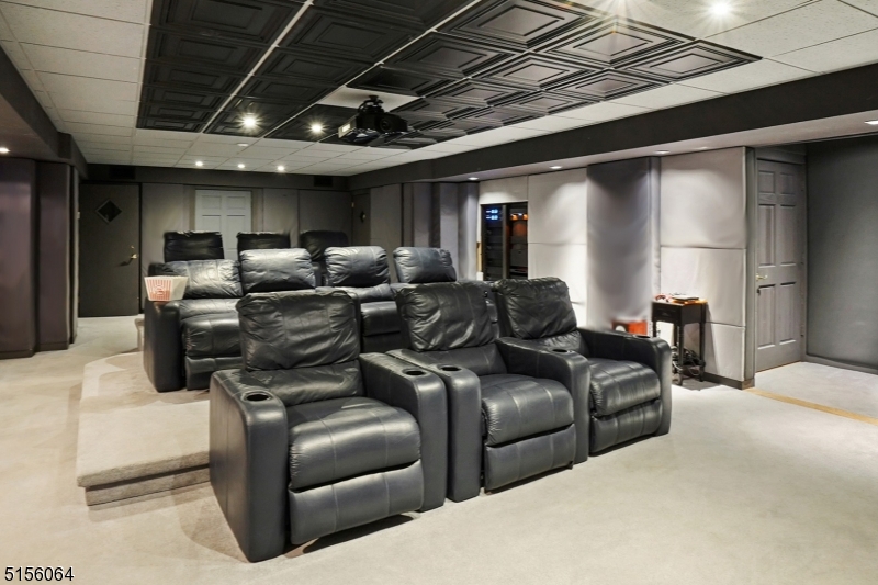 Lake Madonna - Residential