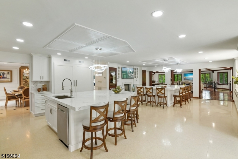 Lake Madonna - Residential