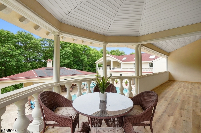 Lake Madonna - Residential