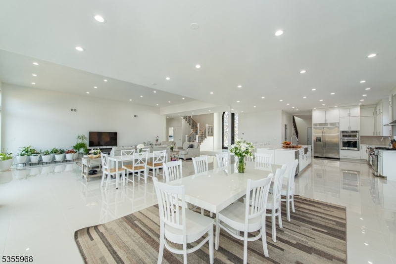 34 W Shore Rd