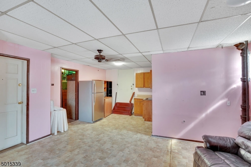 Forrest Hills - Commercial Sale