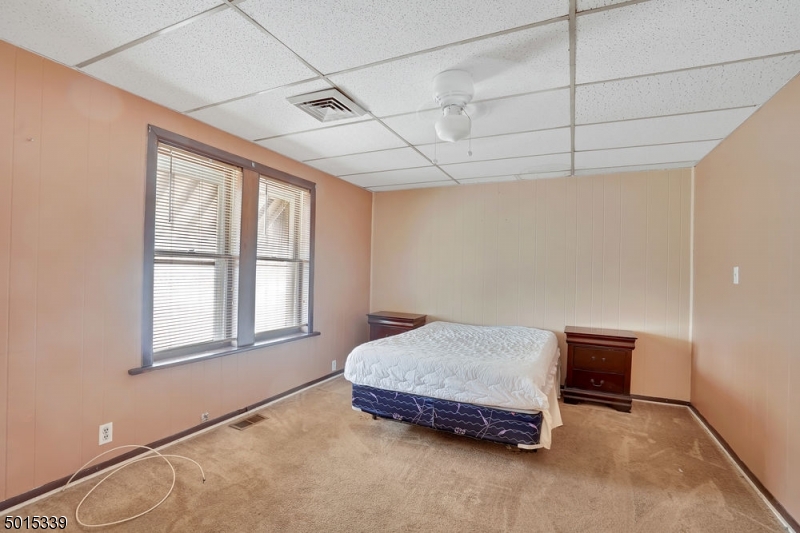 Forrest Hills - Commercial Sale