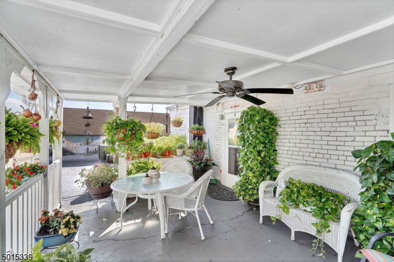 Forrest Hills - Commercial Sale