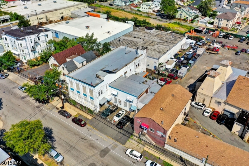 Forrest Hills - Commercial Sale