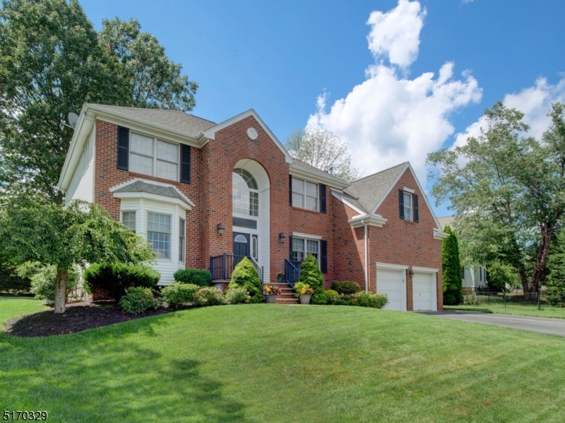 POETS PEAK - Residential