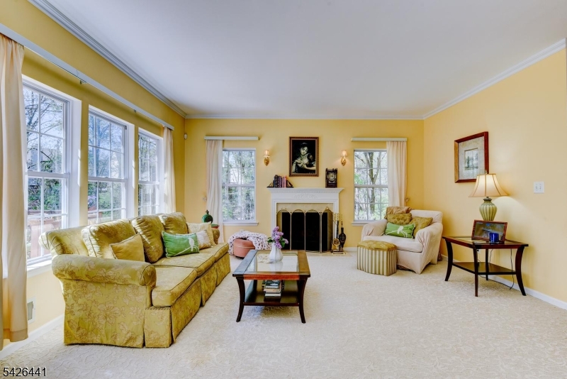 Royal Estates - Residential