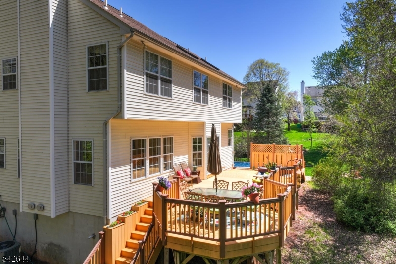 Royal Estates - Residential