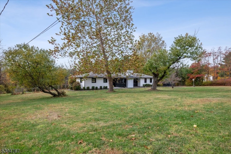 Alexandria Twp., New Jersey 08867, United States, 3 Bedrooms Bedrooms, ,2 BathroomsBathrooms,Residential,Active,237978