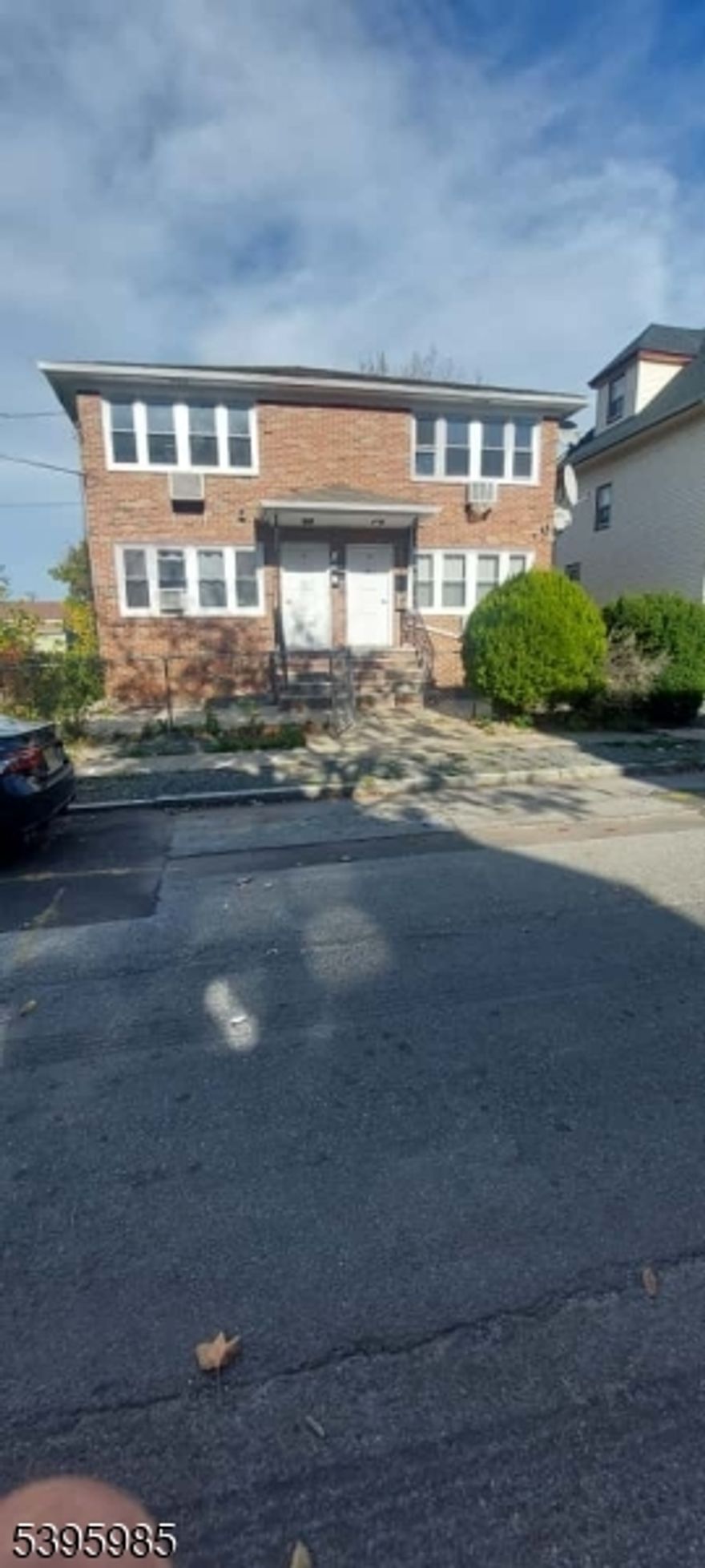 Fully renovated 2 bedroom apt. NTN for each adult, last 2 months of paystubs, tenant insurance required, tenant pays for gas and electric. Parking available for an additional fee