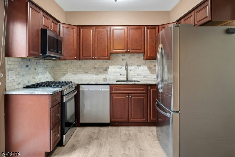 Sun Ridge - Residential