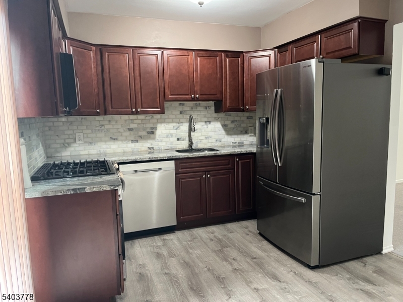 Sun Ridge - Residential