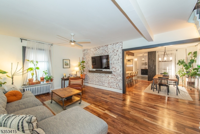 23 Orchard St