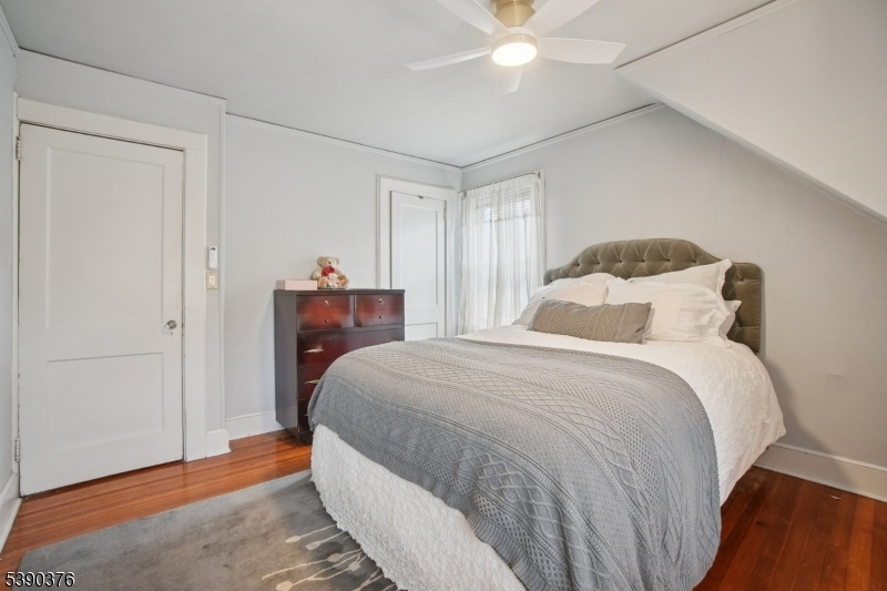 Laning Avenue - Residential