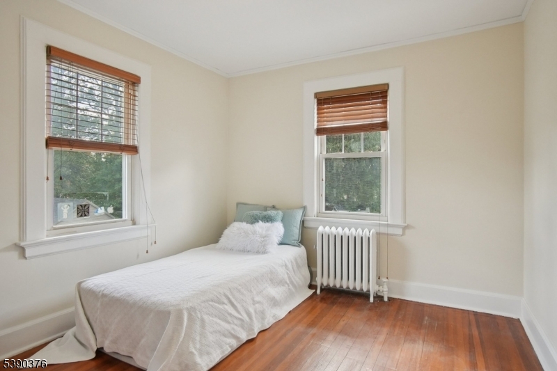 Laning Avenue - Residential