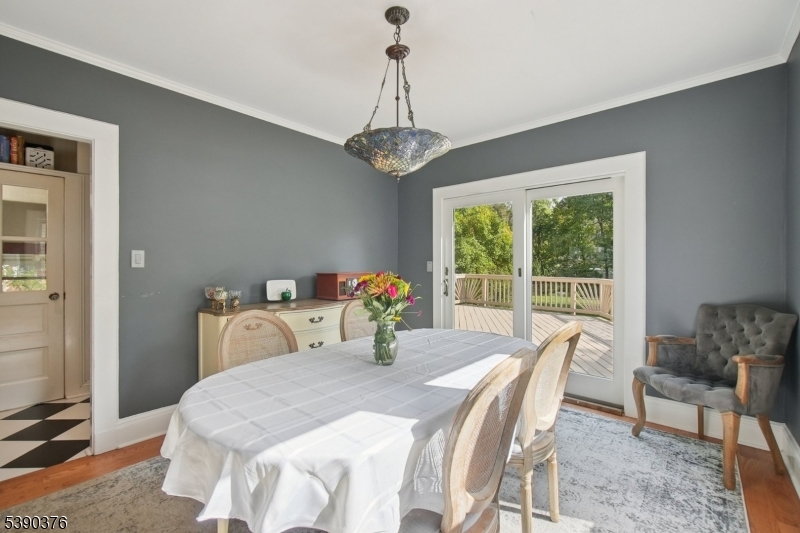 Laning Avenue - Residential